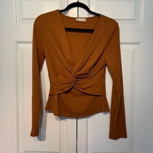 Long sleeve V neck Shirt